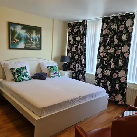 Tamar 2 Bed & Breakfast Katwijk aan Zee Exterior photo